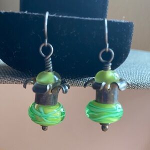 Vintage 925 Sterling Silver Green Lampwork Glass Bead Dangle Earrings